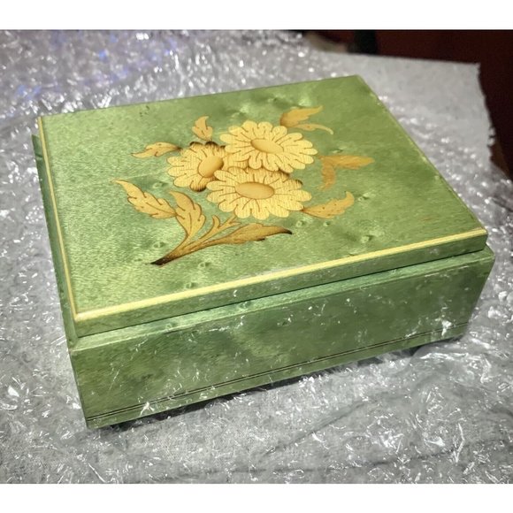 Vintage Sorrento Reuge Swiss Handcrafted 18 Note Wind-Up Trinket Music Box RARE - Picture 1 of 8